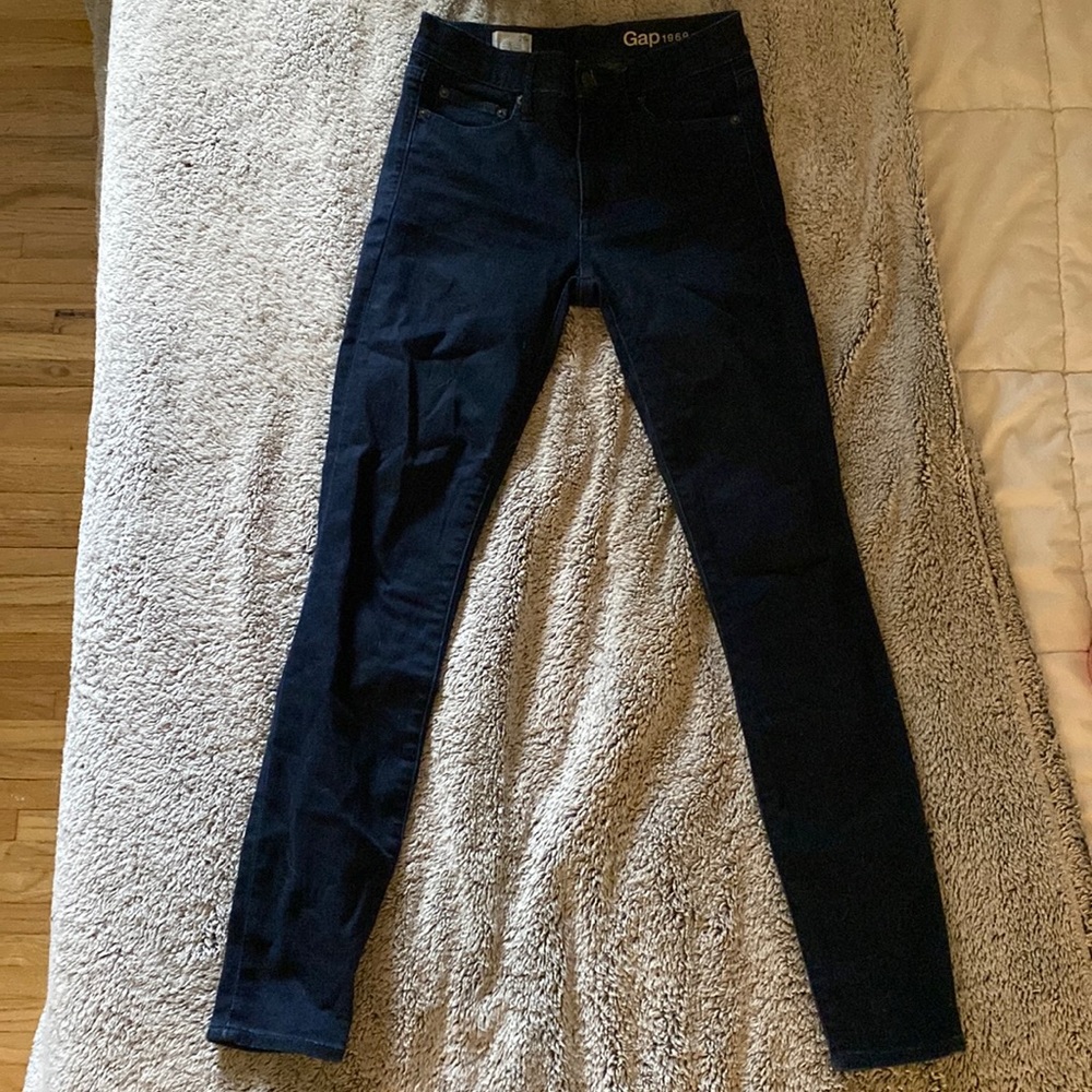 Gap resolution true skinny jeans
